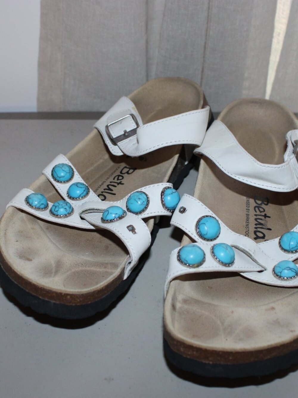 Share Betula Birkenstock Sandals Women’s US 8 White Turquoise Soft Footbed - Picture 7 of 8